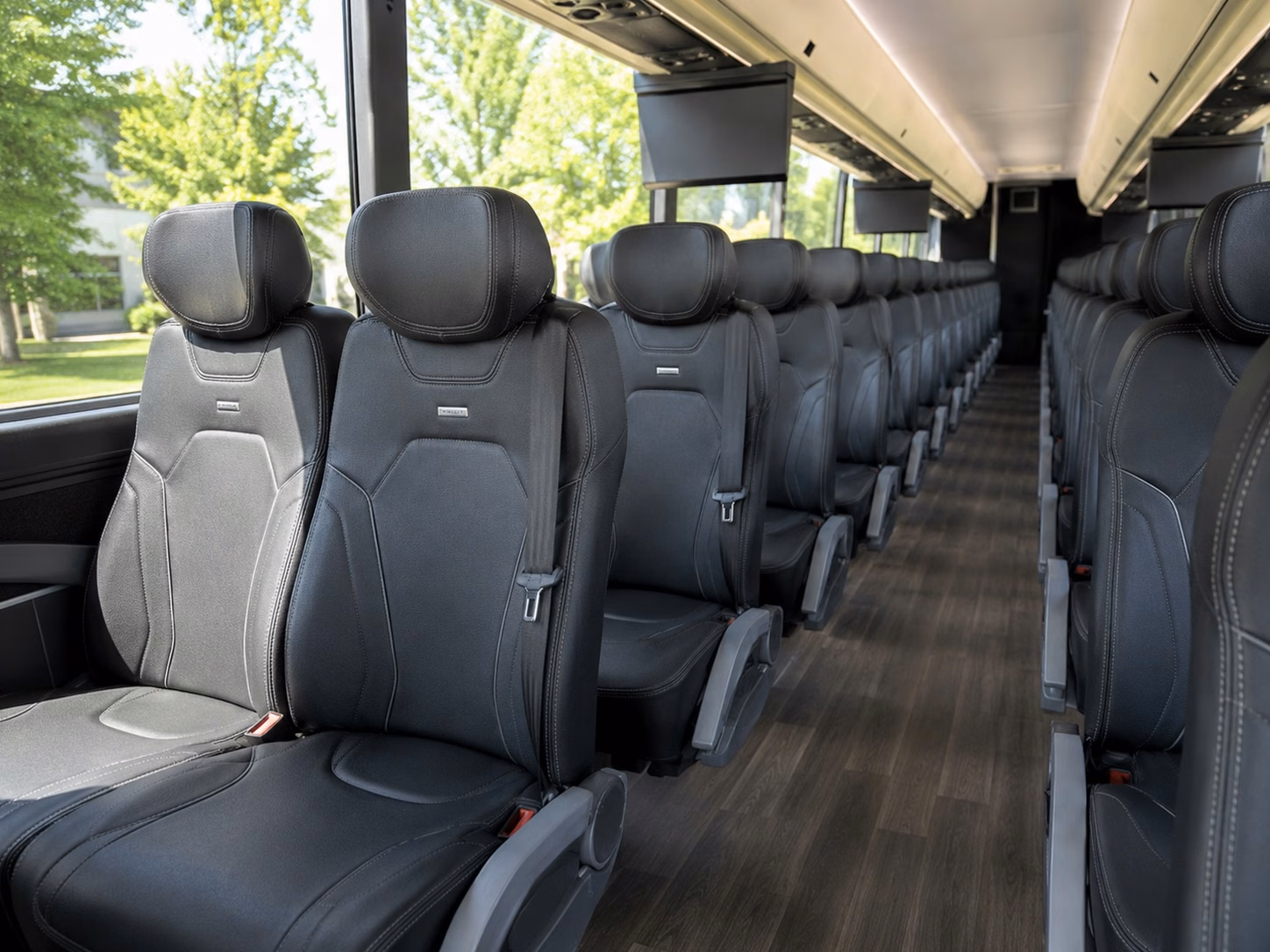 shuttle guests between downtown asheville hotels and mountain wedding venues
